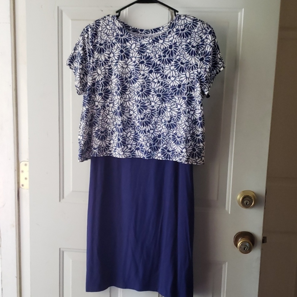 Blue fitted layered dress